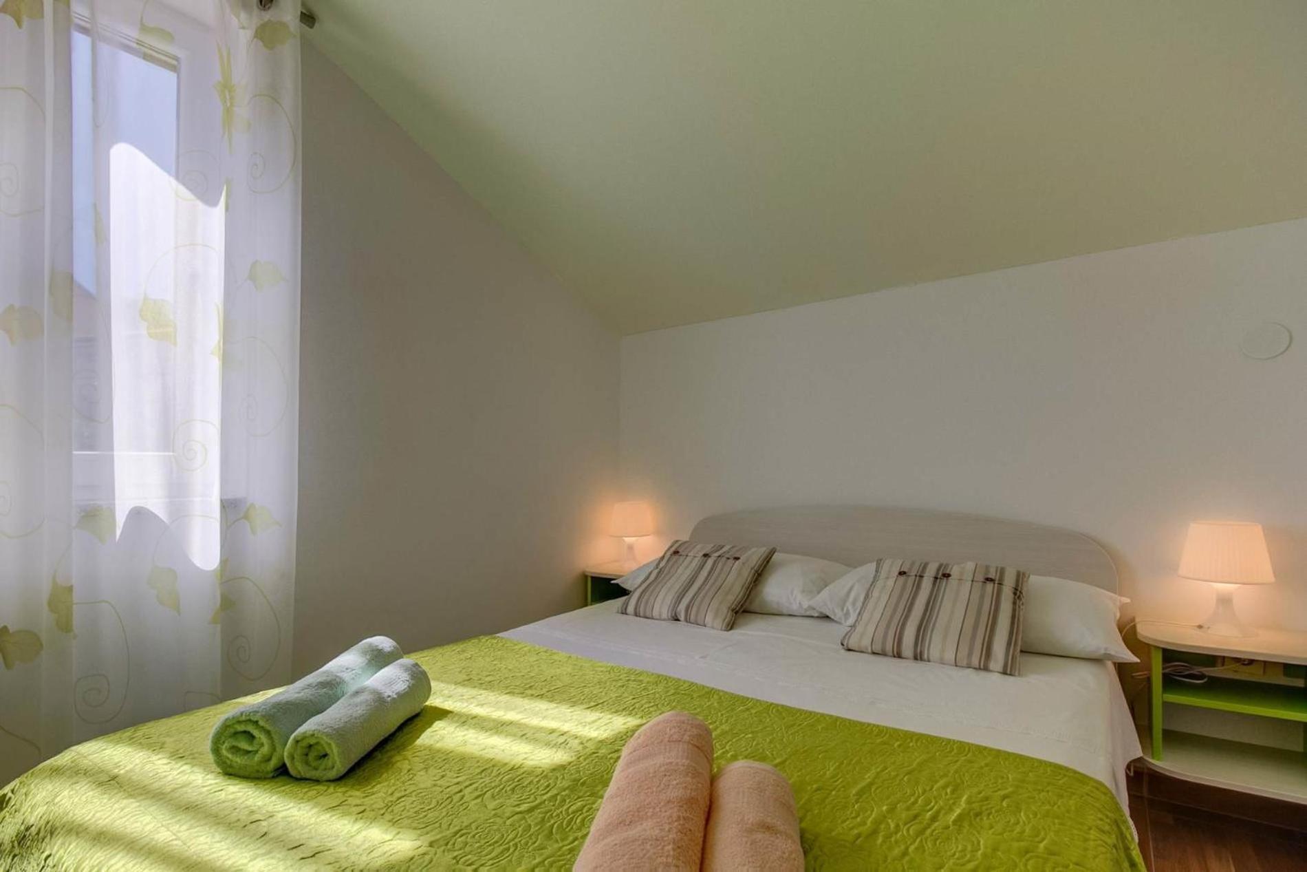 מאלי לוסיניי Apartment Jasna מראה חיצוני תמונה